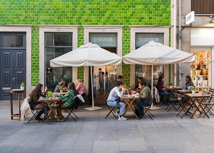 Kodawari Flores - By Kodawari Residences * ポルト